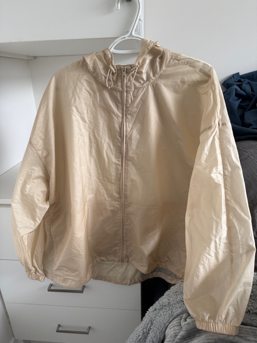 Uniqlo x Theory Beige Hooded Windbreaker